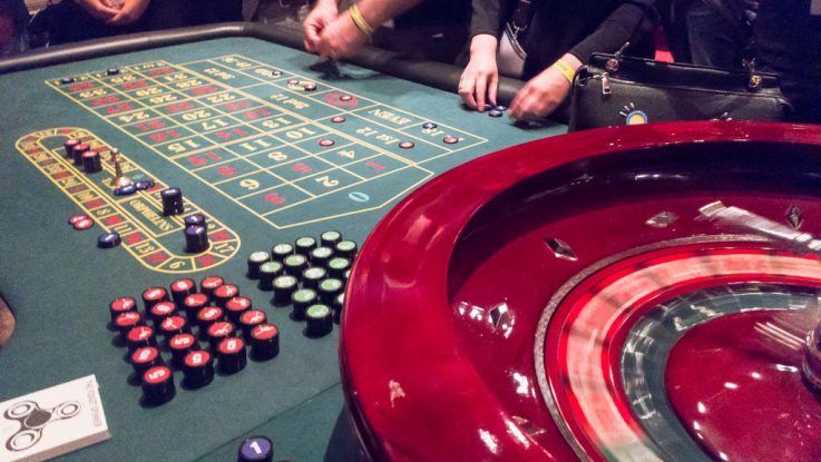 پاکستان میں philslots کا آن لائن کیسینو سیکشن کھولیں۔